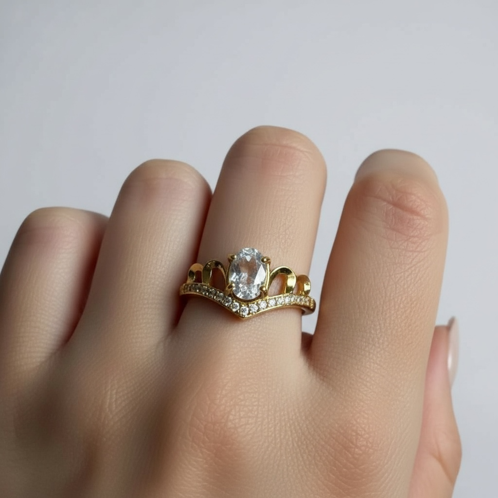 Anello a corona in quarzo ialino