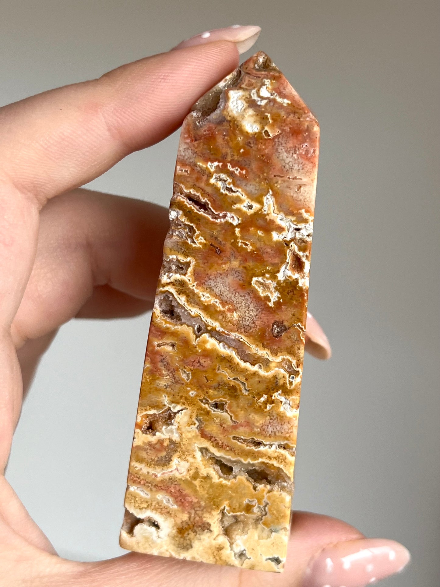 Obelisco in Agata crazy lace indonesiana