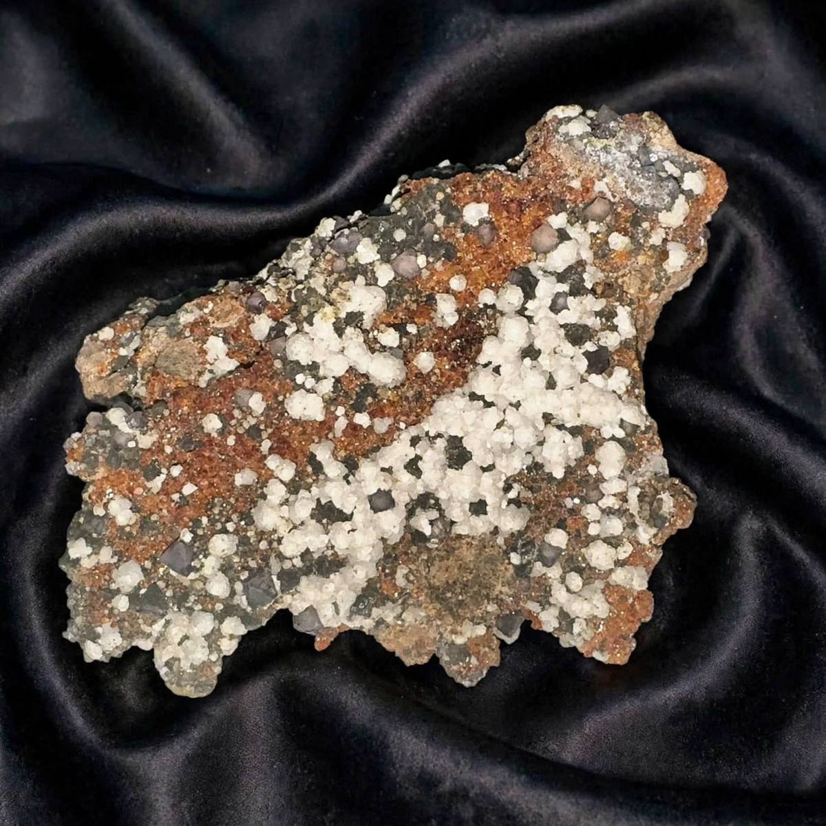 Granato e fluorite viola ottaedrica