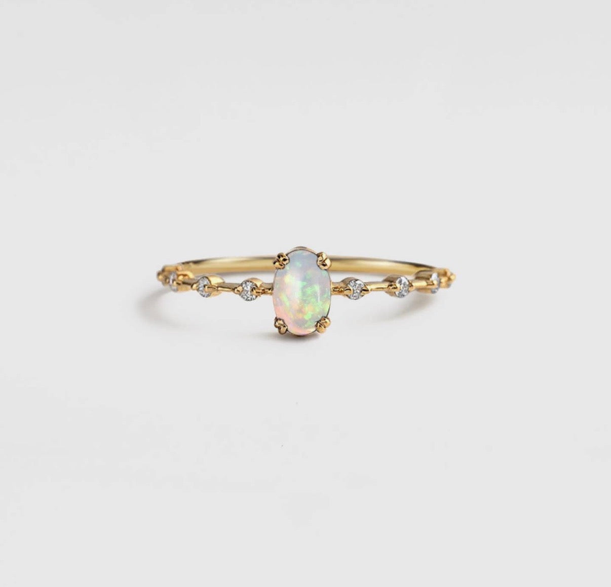 Anello in opale etiope (argento 925)