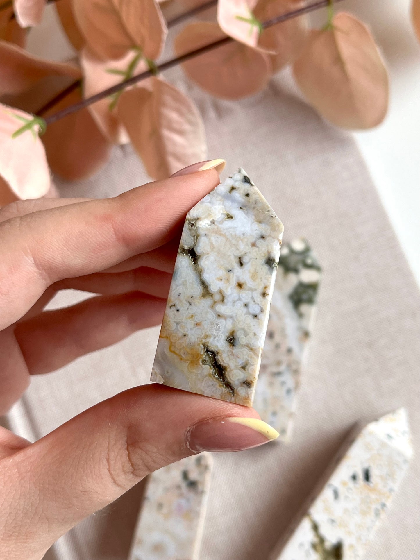 Obelisco in diaspro oceano orbicolare