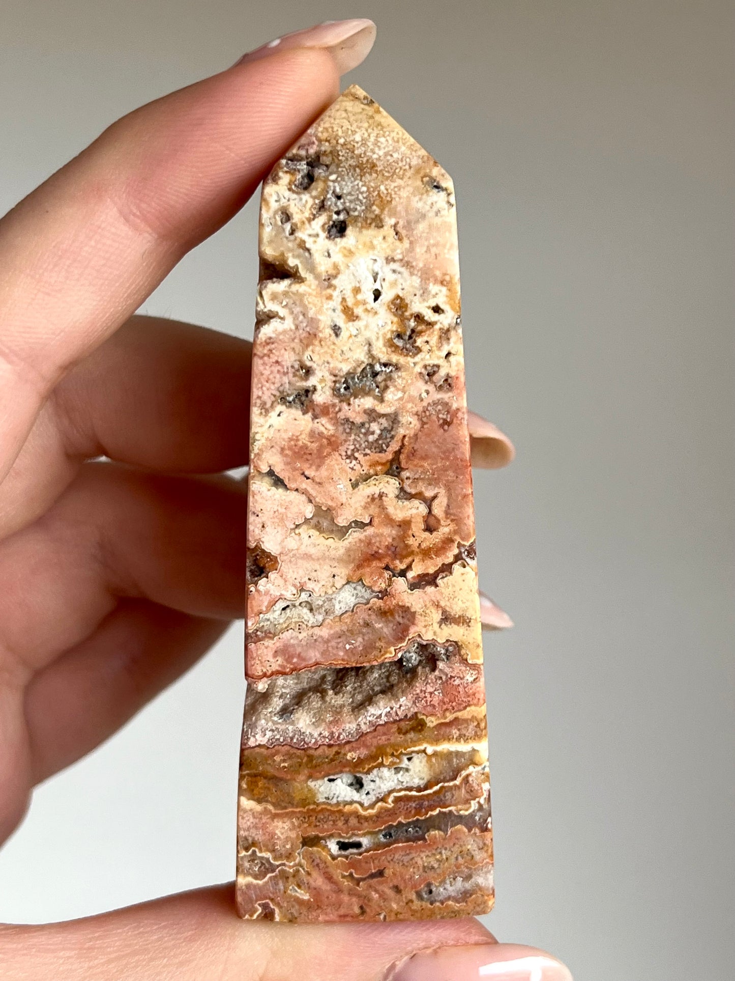 Obelisco in Agata crazy lace indonesiana