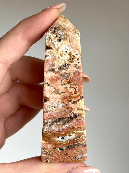 Obelisco in Agata crazy lace indonesiana