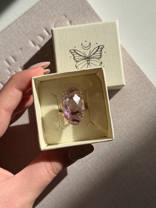 Anello in ametista sfaccettata