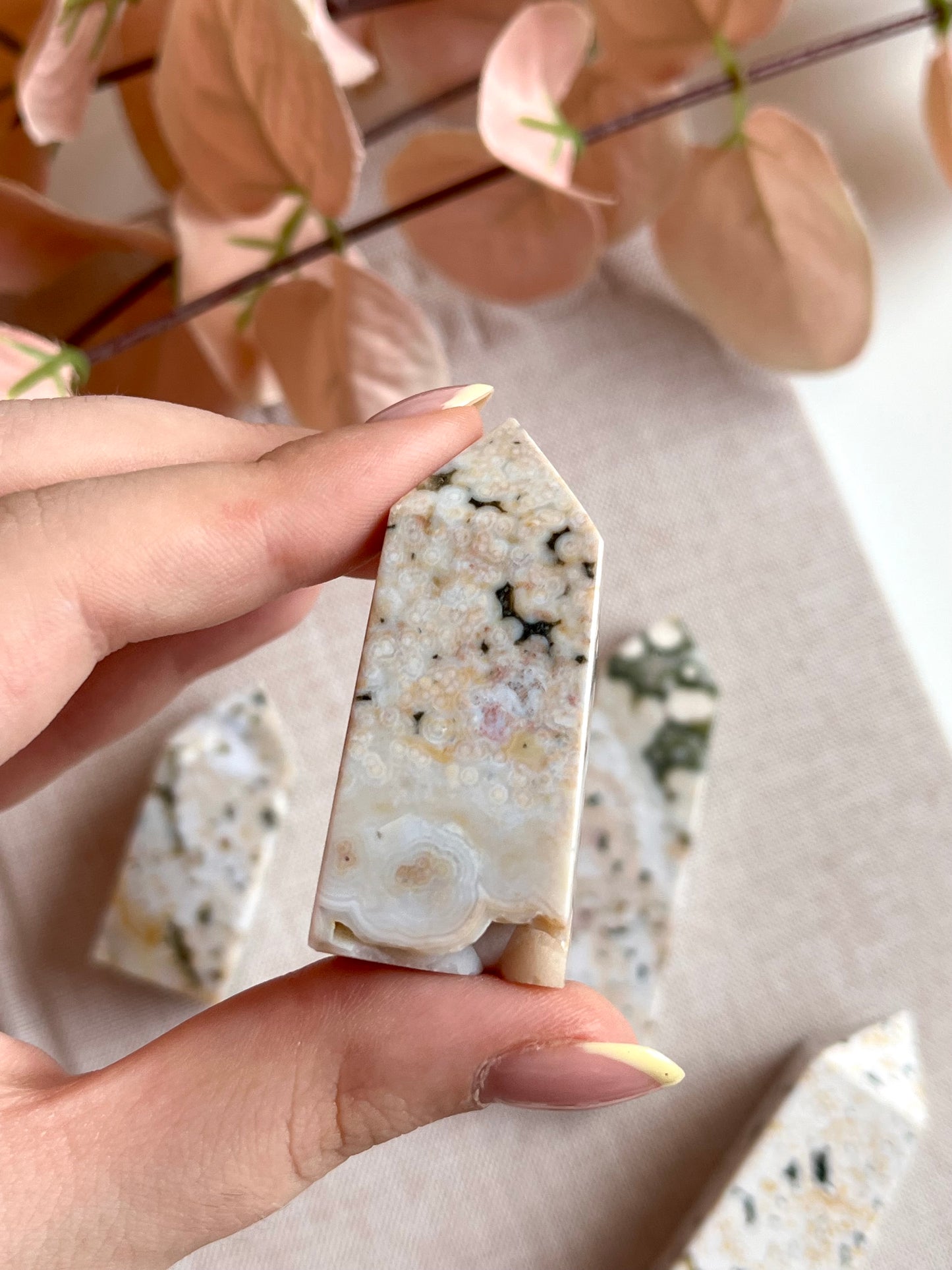 Obelisco in diaspro oceano orbicolare