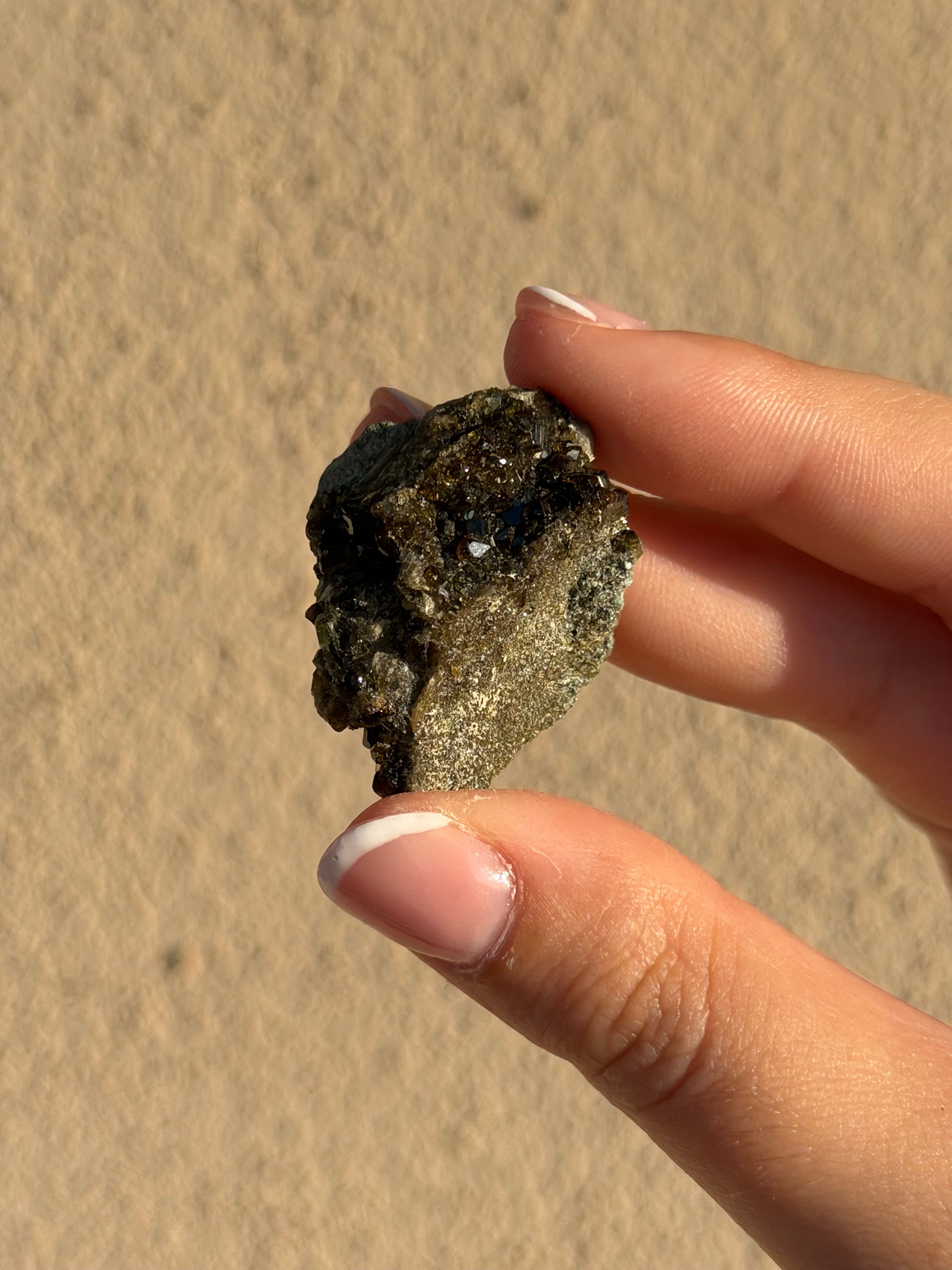 Granato, epidoto e vesuvianite (italiana)