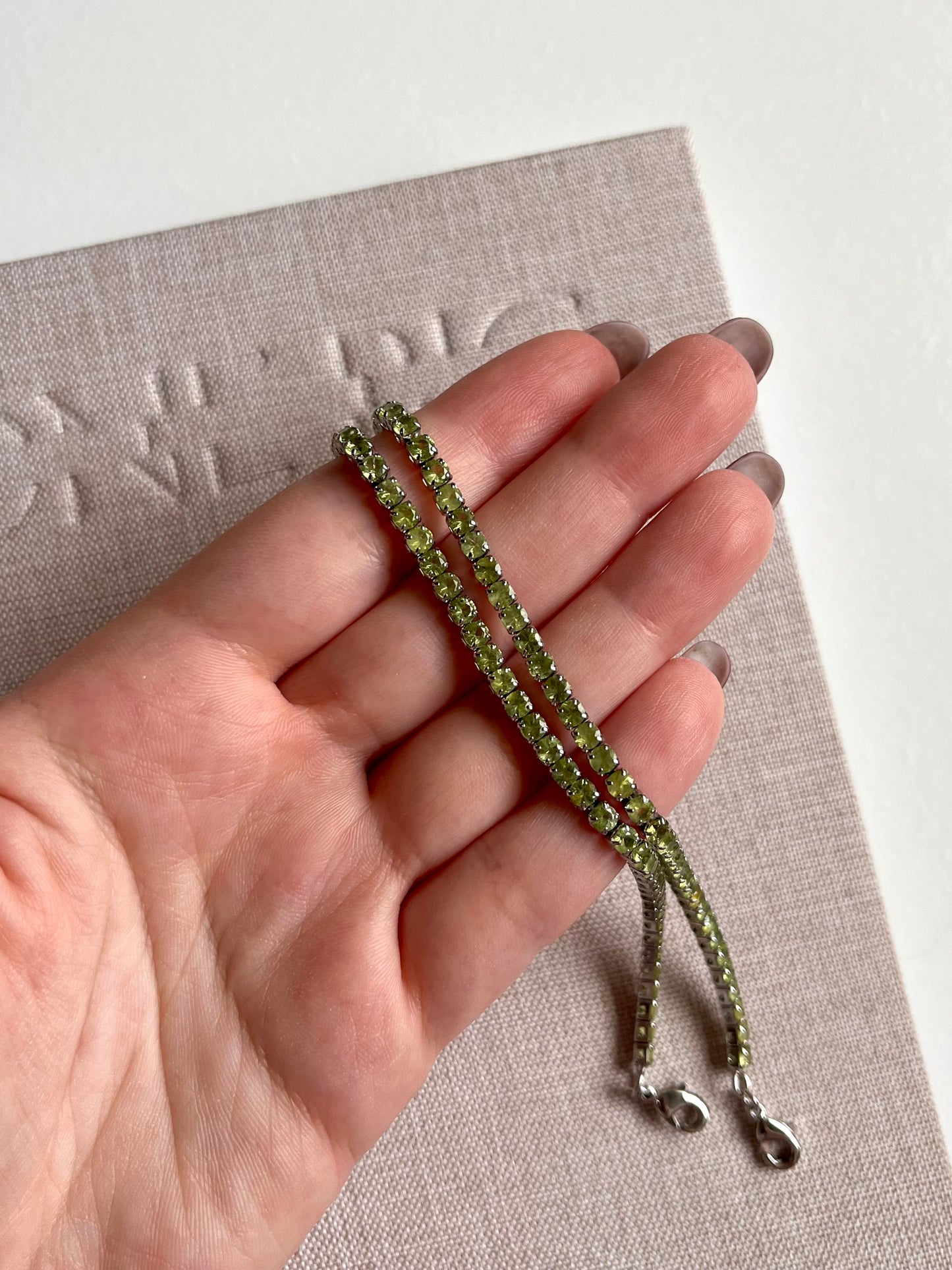 Bracciale tennis in peridoto