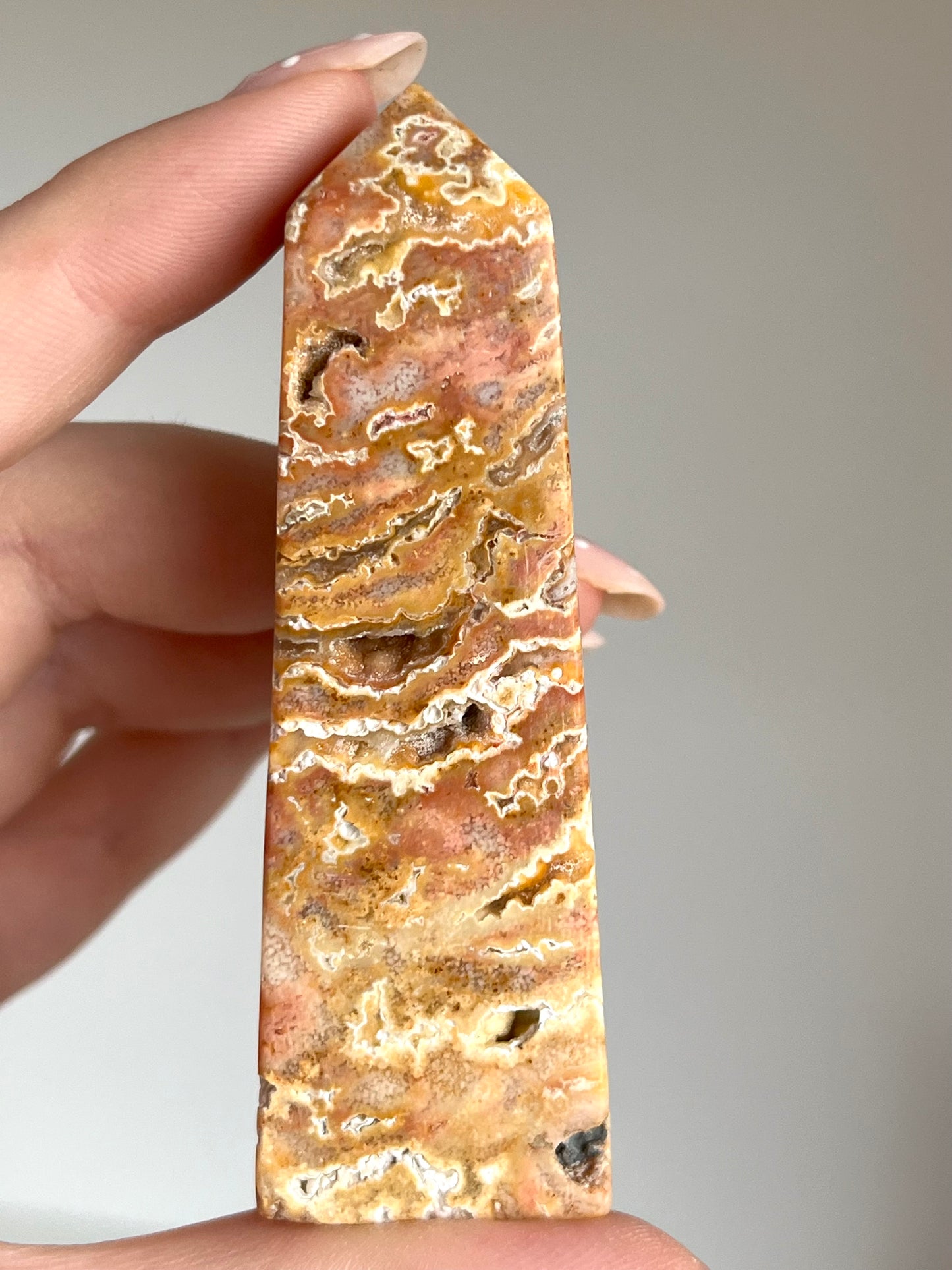 Obelisco in Agata crazy lace indonesiana