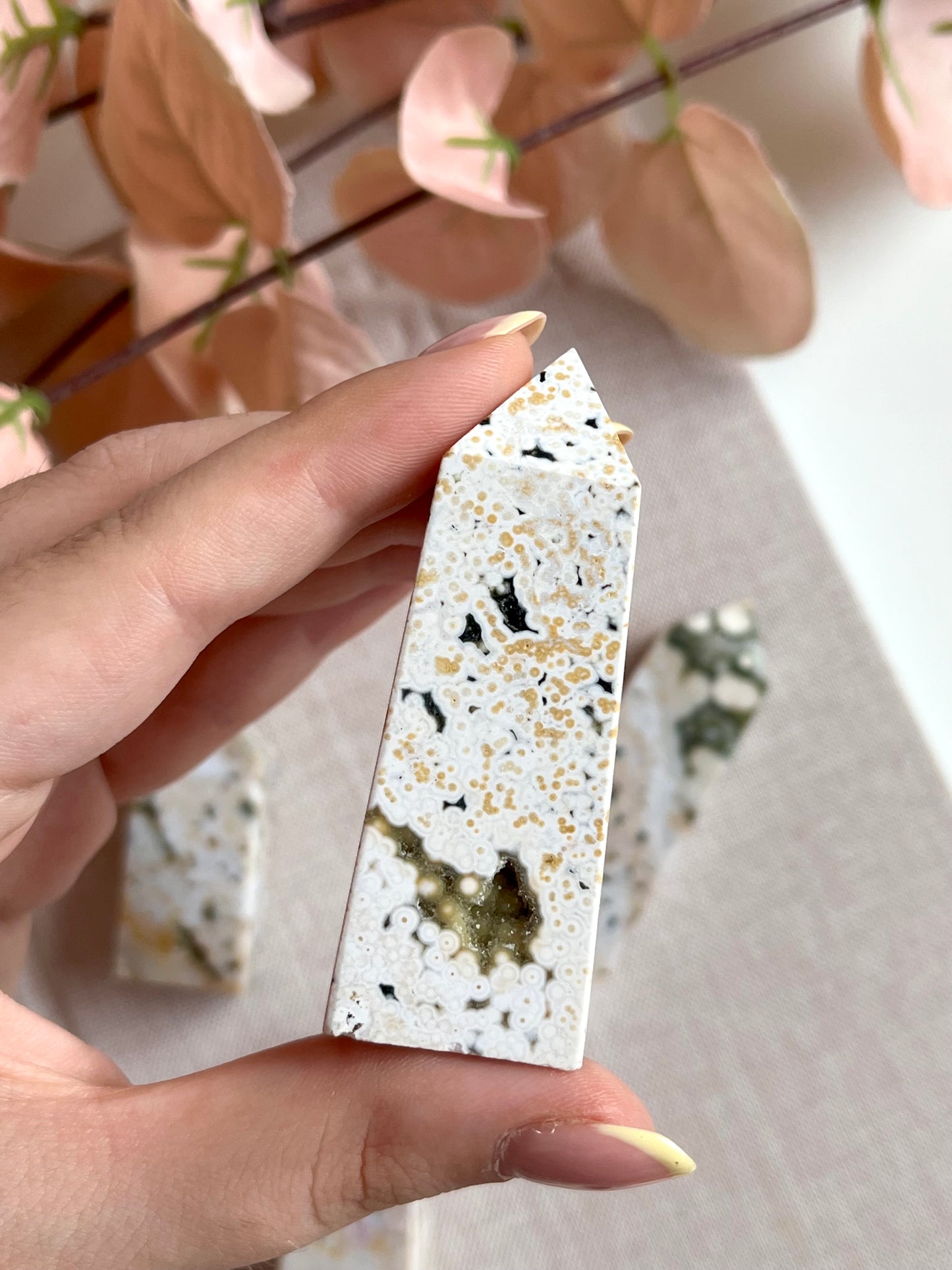 Obelisco in diaspro oceano orbicolare