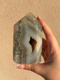 Obelisco in Agata druzy