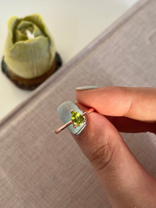 Anello in diopside rose gold